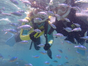 自然体験ジョン万パーク 天然水族感 仲良し4人家族