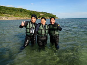自然体験ジョン万パーク 天然水族感 外国人