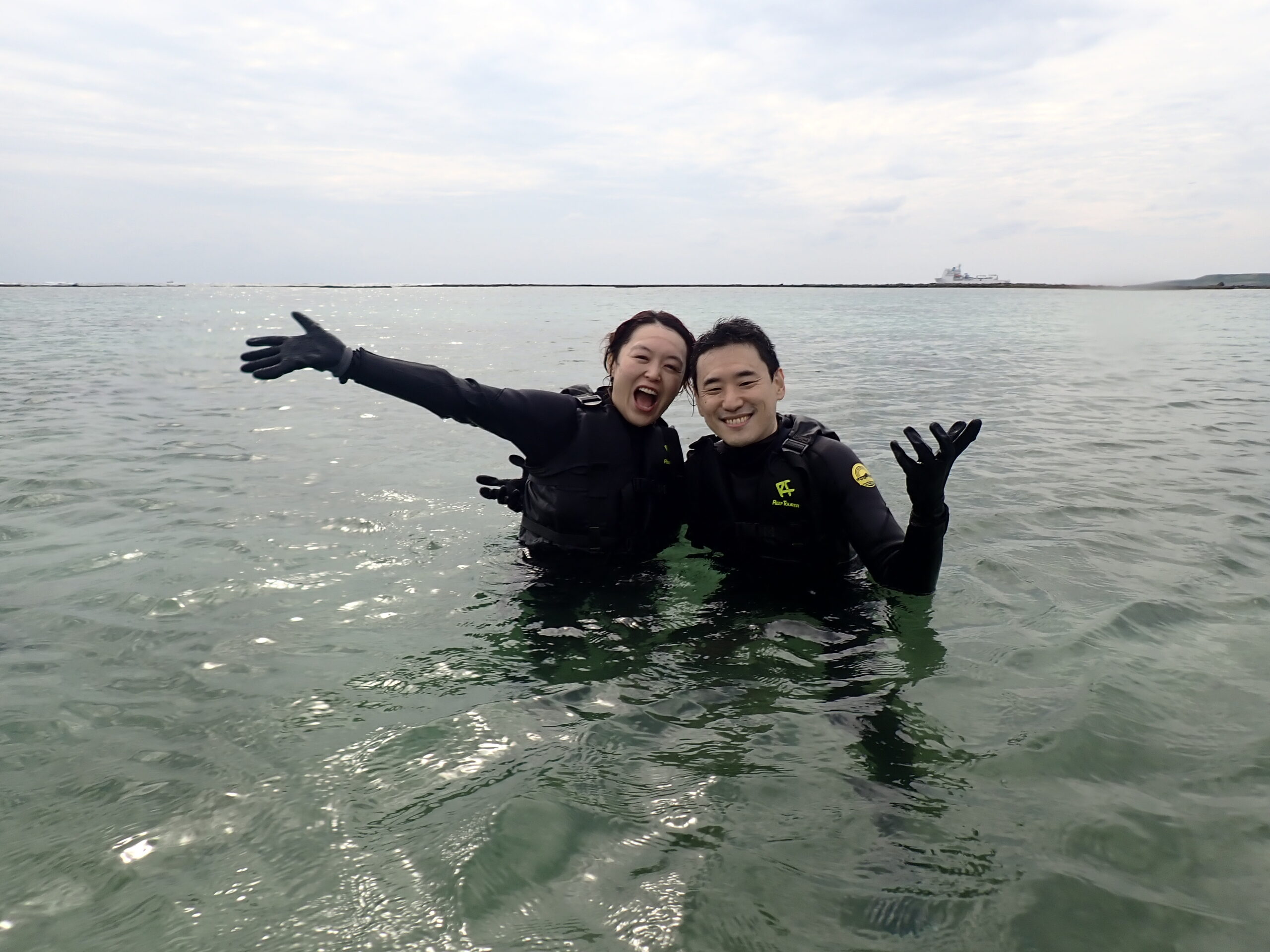 自然体験ジョン万パーク 天然水族感 自然体験シュノーケリング 家族旅行 初めての沖縄旅行