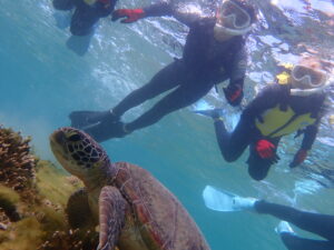 自然体験ジョン万パーク 天然水族感 自然体験シュノーケリング 家族旅行